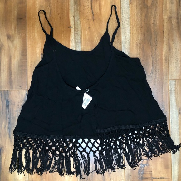 MONTEAU | Black Tassel Top - Picture 3 of 3